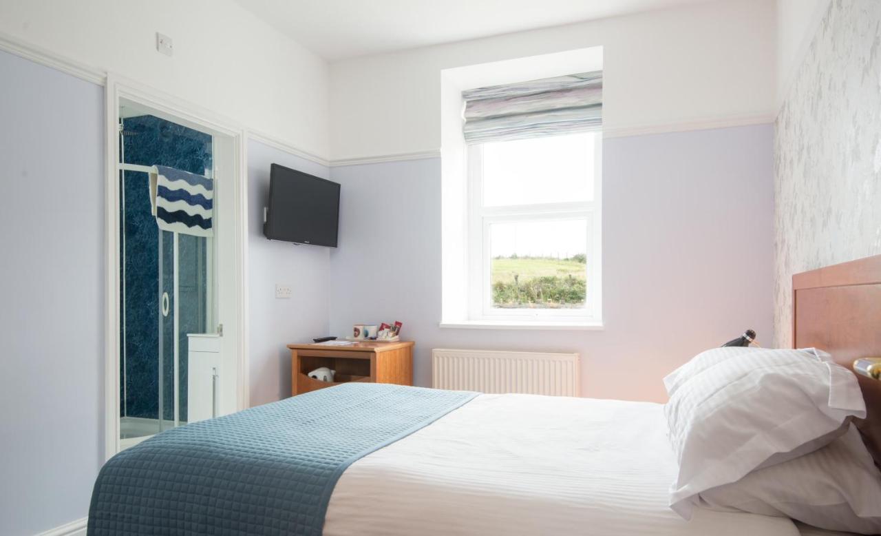 Gwesty Gadlys Hotel Cemaes Luaran gambar