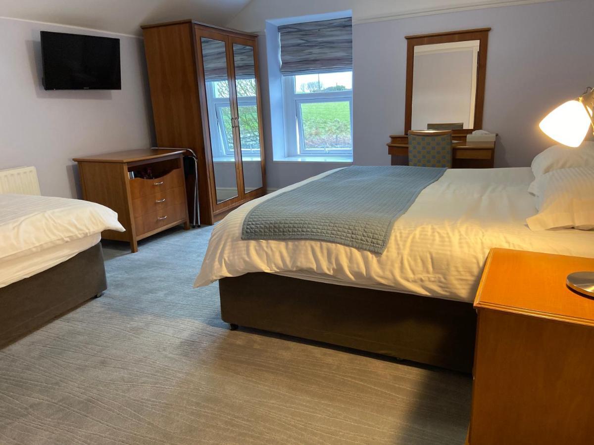 Gwesty Gadlys Hotel Cemaes Luaran gambar